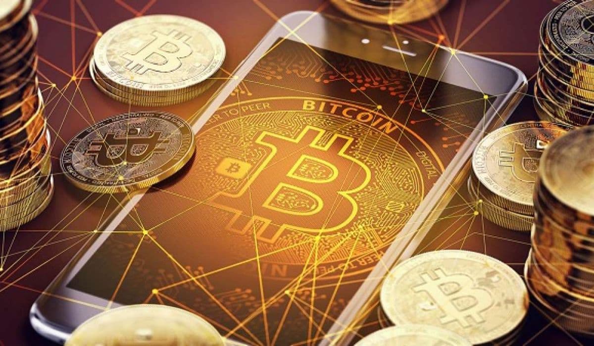Ether And Bitcoin में आई गिरावट, क्रिप्टो करेंसी की वैल्यू हुई 1 लाख करोड़ डॉलर पार