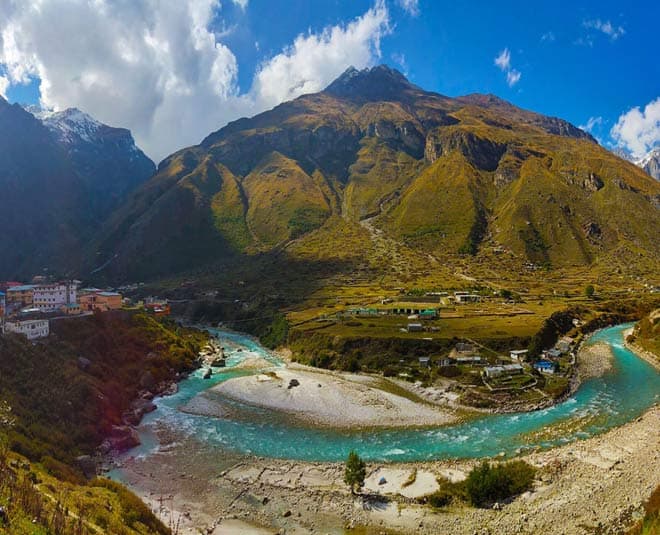 Joshimath Landslide: जोशीमठ में असुरक्षित भवनों की लगातार बड़ रही संख्या, 678 घर किए चिन्हित 