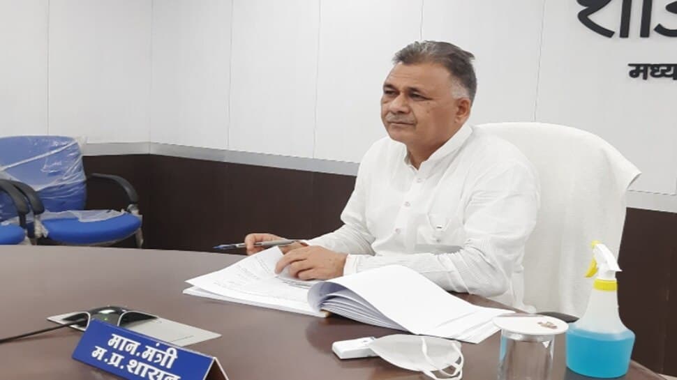 मंत्री इंदर सिंह परमार ने स्कूली शिक्षा में बदलाव को लेकर की घोषणा । जाने क्या है पूरा मामला