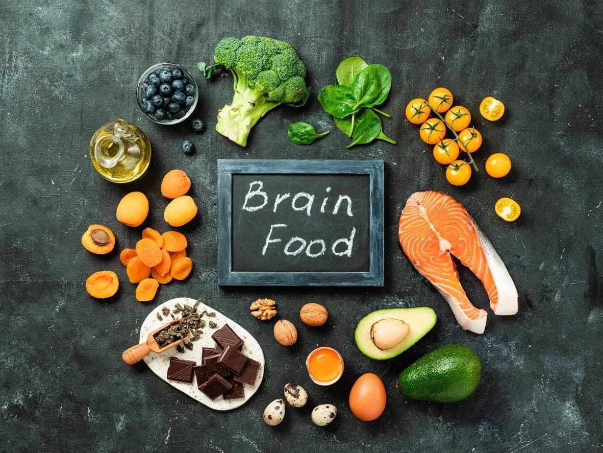 Brain Food: बच्चों को तेज दिमाग के लिए खाने में दें ये 6 फूड्स, रहेंगे चुस्त