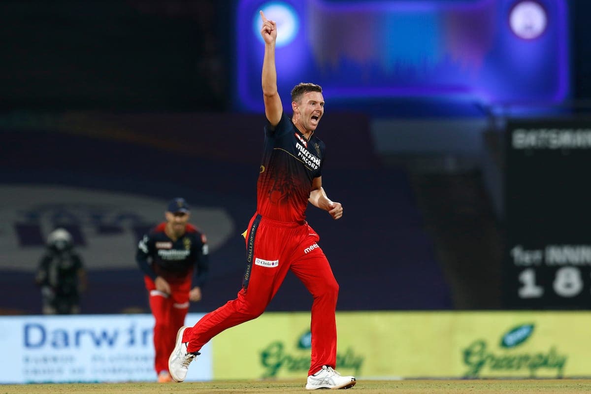 IPL 2023: RCB को IPL की शुरुआत से पहले ही लगा बड़ा झटका, जानिए कौन है वो खिलाड़ी !!