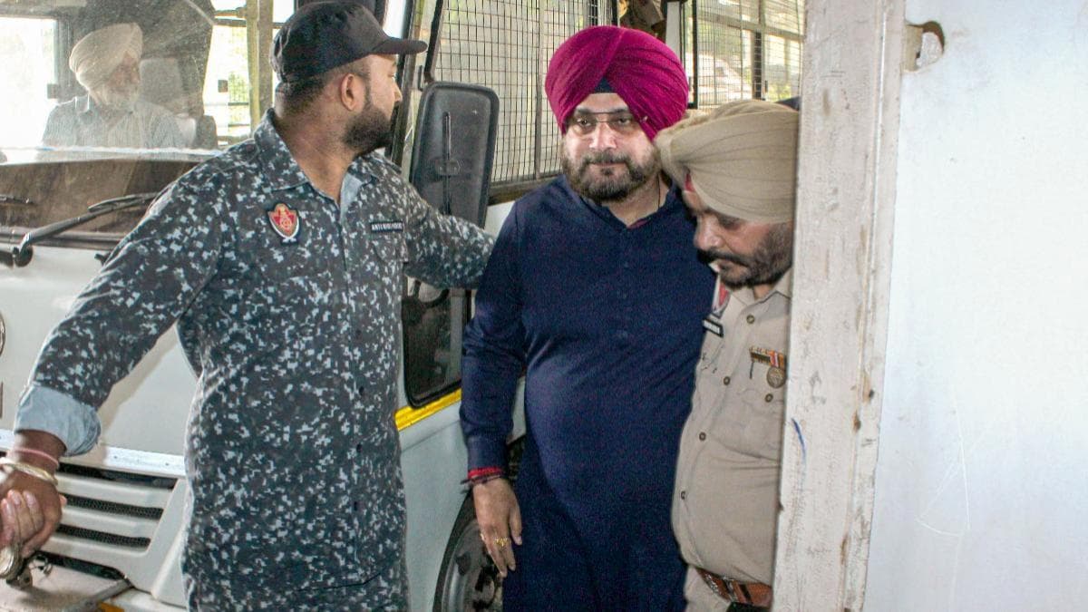 Navjot singh sidhu: नवजोत सिंह सिध्दू की जल्द होगी रिहाई, इस अपराध में हुई थी जेल