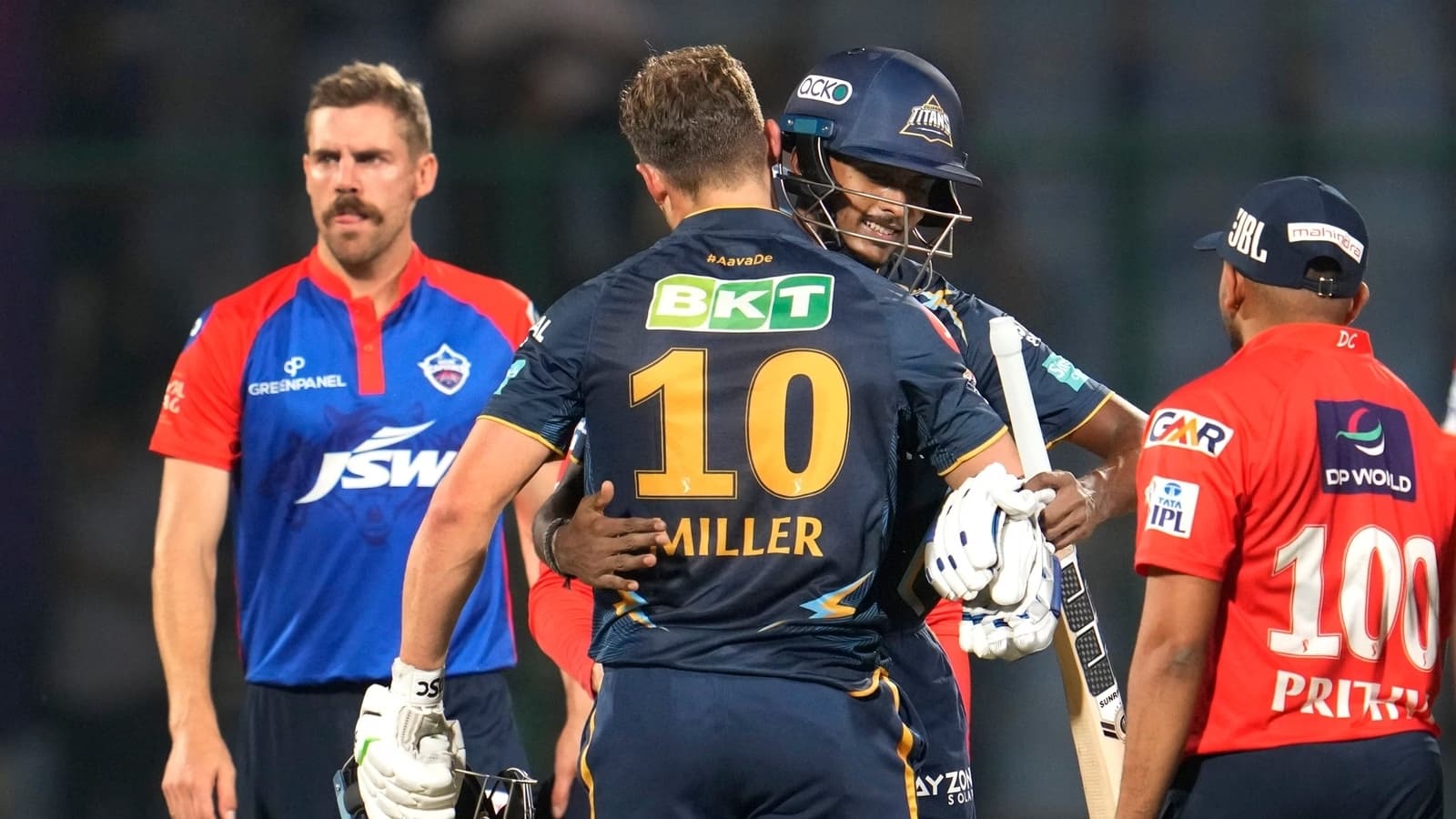 GT vs DC Match: गुजरात ने दूसरी बार दर्ज की जीत, दिल्ली की टीम ने तोड़ा फैंस का दिल। पढ़ें पूरी खबर!