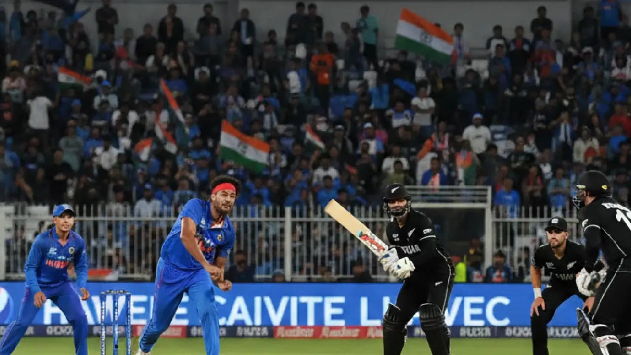 इंडिया vs न्यूज़ीलैंड पहला टी20I लाइव स्कोर: हार्दिक पांड्या आउट, भारत 6 विकेट खो चुका है