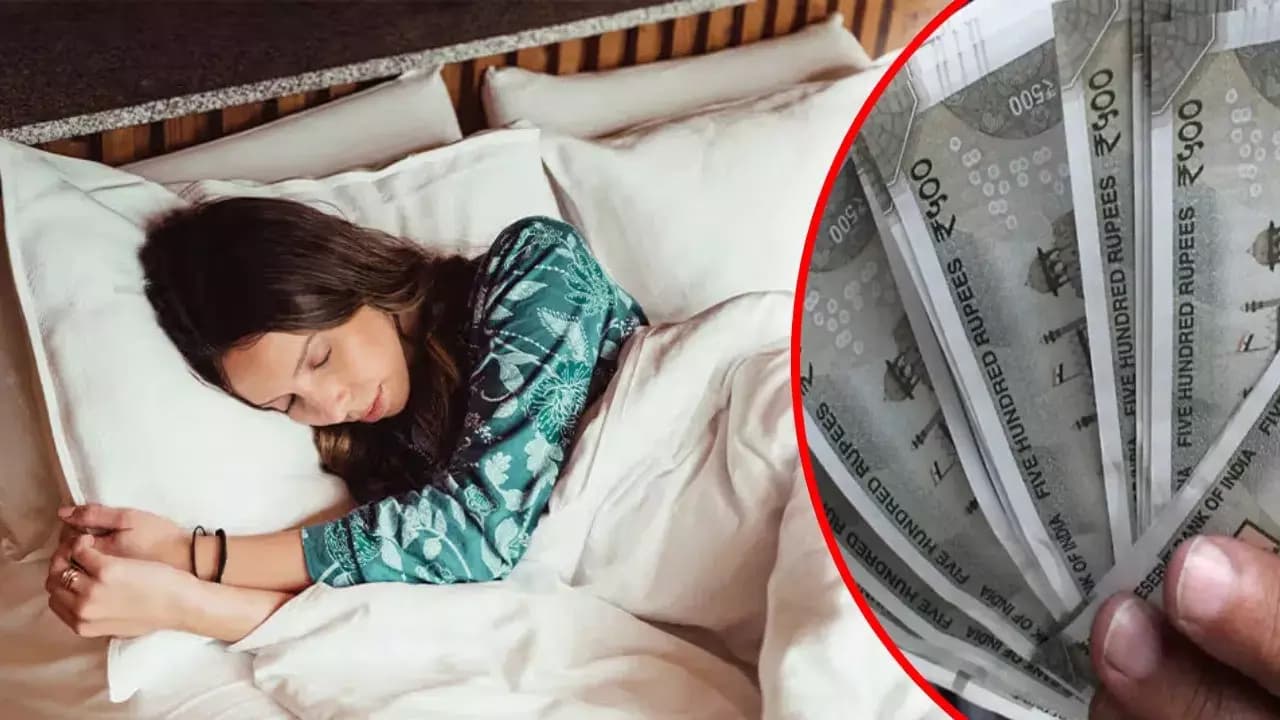Vastu Tips: सोने से पहले इन आदतों में कर लें बदलाव, चमक जाएगी किस्मत