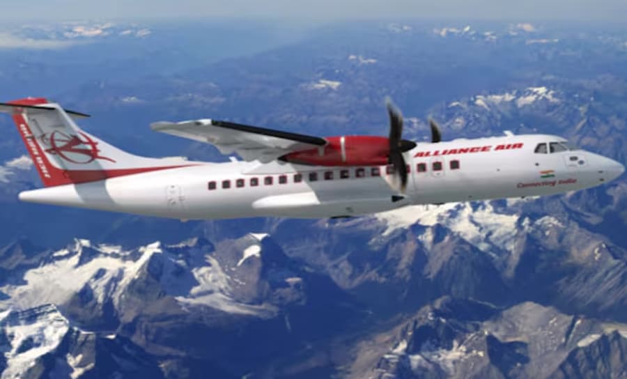 Flight Fare: एयरलाइंस के मनमाने चार्ज पर कसेगा शिकंजा! सरकार नेदिया 60% सीटें फ्री रखने का आदेश