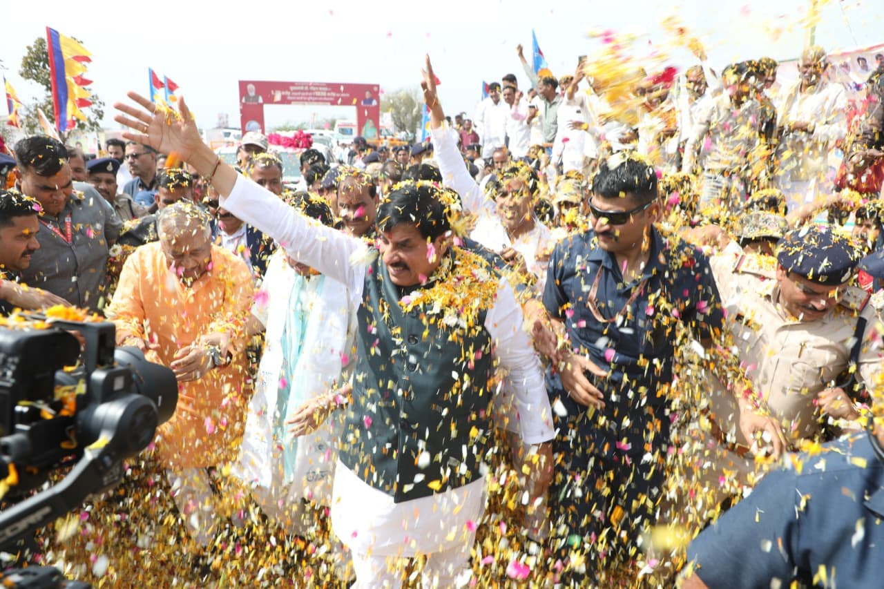 ladli behna: लाडली बहनों को तोहफ़ा: CM यादव ने बैंक खातों में ₹1,836 करोड़ किए ट्रांसफर