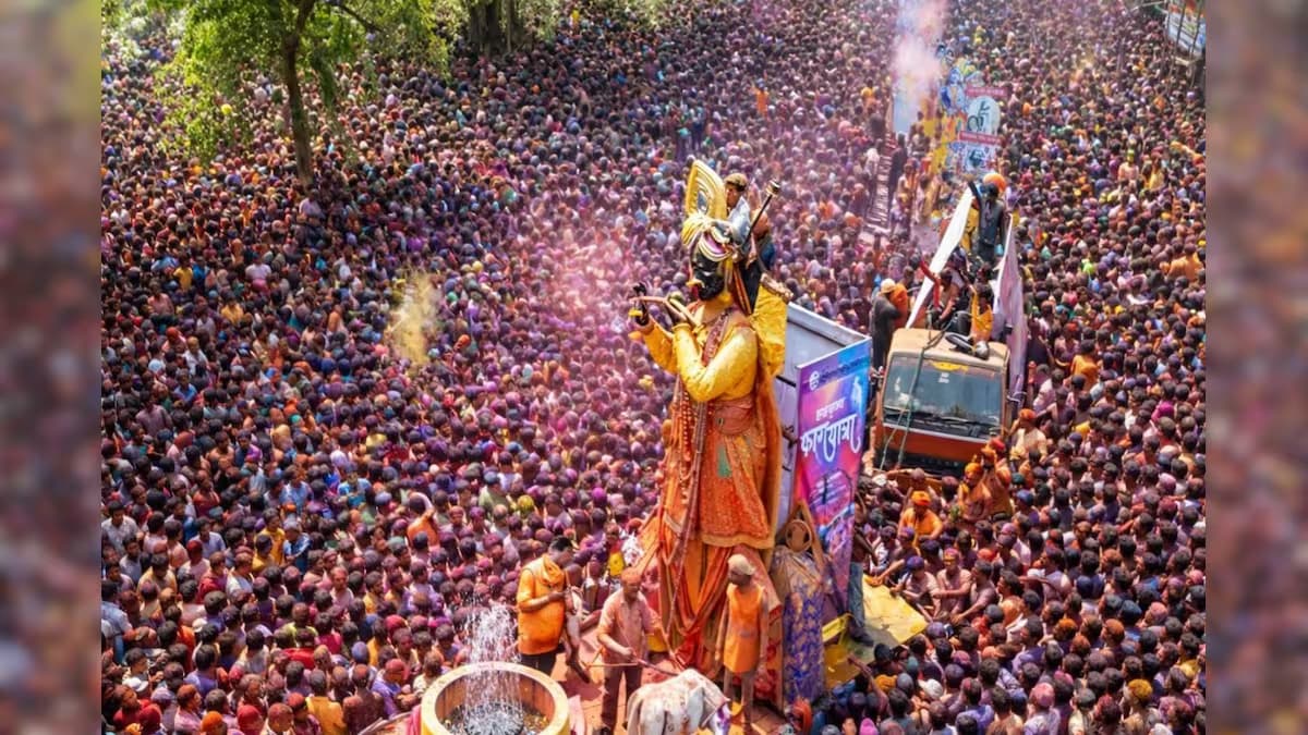 Rang Panchami: इंदौर की गेर में मिसाइलों से बरसाएंगे रंग, टेसू के फूलों से बने गुलाल से बनेगा तिरंगा