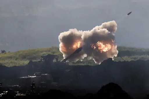 Ceasefire: लेबनान पर इज़राइली हमला, 254 लोगों की मौत, ईरान ने स्ट्रेट ऑफ़ होर्मुज़ फिर से बंद किया