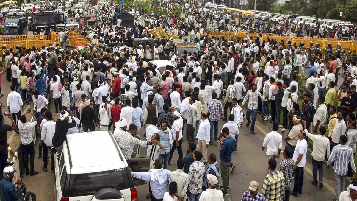 MP Farmers Protest 2026: भोपाल में किसानों का बड़ा आंदोलन, जानिए 100% मूंग MSP खरीद की पूरी कहानी