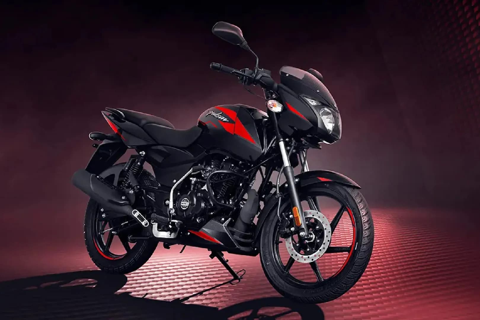 नई Bajaj Pulsar 125 जल्द होगी लॉन्च! LED हेडलाइट, डिजिटल डिस्प्ले और बेहतर माइलेज मिल सकता है