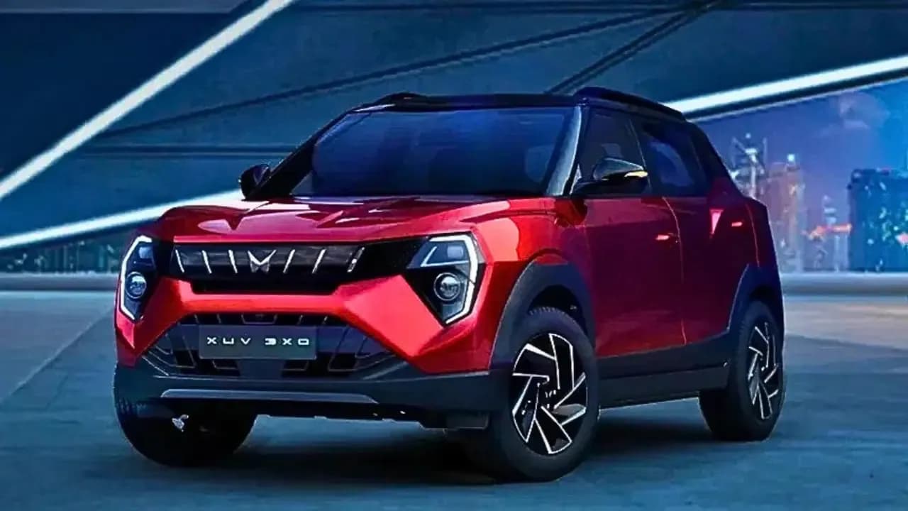 Mahindra XUV 3XO CNG Launch: 15 अक्टूबर को हो सकती है एंट्री, जानें इंजन, फीचर्स और संभावित कीमत