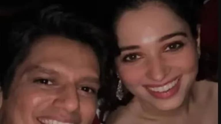 Goa में kiss करते नजर आए Tamannaah Bhatia और Vijay Varma; वीडियो वायरल Goa में kiss करते नजर आए Tamannaah Bhatia और Vijay Varma; वीडियो वायरल