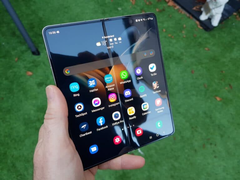 सैमसंग के Galaxy Z Fold 5 में यह शानदार फीचर आ सकता है, सैमसंग के Galaxy Z Fold 5 में यह शानदार फीचर आ सकता है,