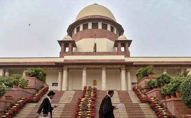 सुप्रीम कोर्ट का केंद्र को निर्देश, कहा- बाल विवाह निषेध अधिनियम की दाखिल करे स्टेटस रिपोर्ट सुप्रीम कोर्ट का केंद्र को निर्देश, कहा- बाल विवाह निषेध अधिनियम की दाखिल करे स्टेटस रिपोर्ट