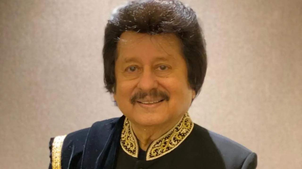 Ghazal singer Pankaj Udhas: प्रसिद्ध गजल गायक पंकज उधास का निधन, 72 वर्ष की उम्र में ली अंतिम सांस Ghazal singer Pankaj Udhas: प्रसिद्ध गजल गायक पंकज उधास का निधन, 72 वर्ष की उम्र में ली अंतिम सांस