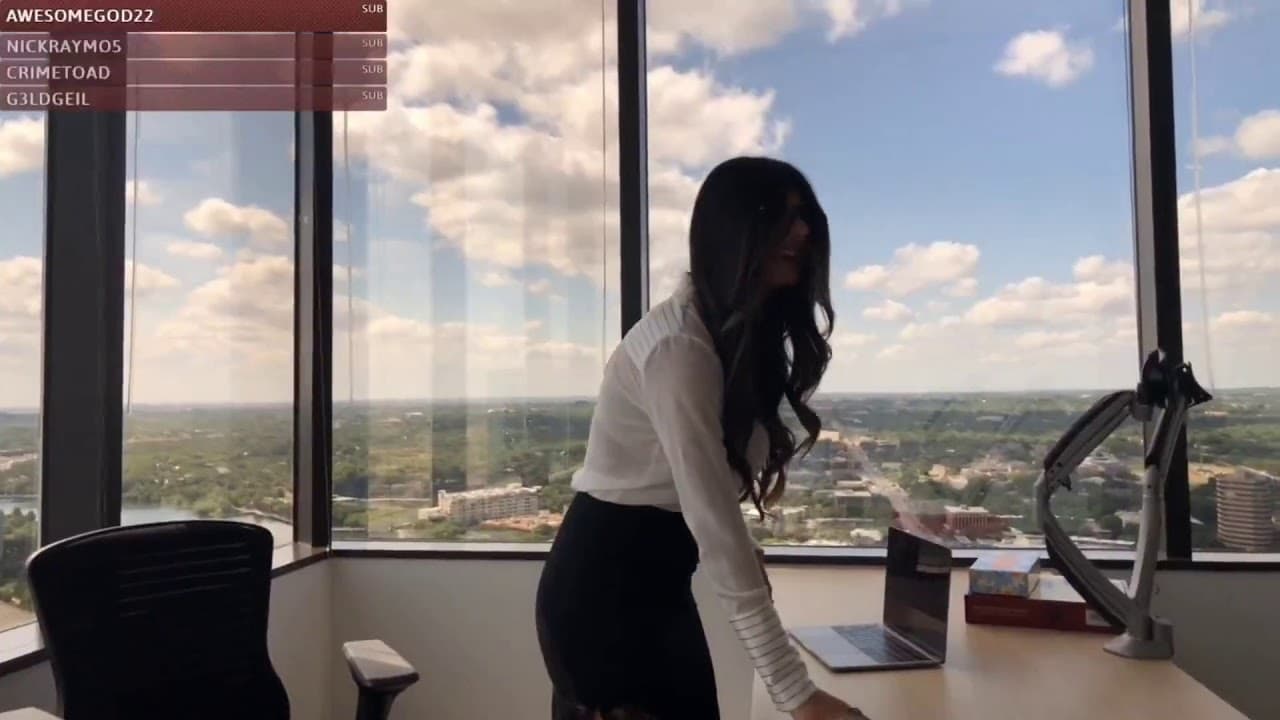Mia Khalifa Behind The Scenes Rare Footage: वायरल वीडियो ने फिर बढ़ाई फैंस की उत्सुकता Mia Khalifa Behind The Scenes Rare Footage: वायरल वीडियो ने फिर बढ़ाई फैंस की उत्सुकता