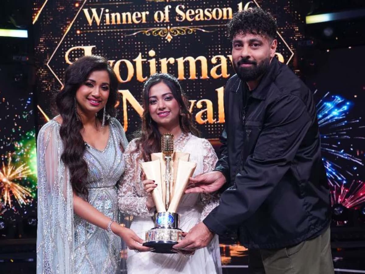Indian Idol 16 Winner Jyotirmayee Nayak का बड़ा सपना, आलिया भट्ट और दीपिका पादुकोण के लिए करना चाहती हैं प्लेबैक सिंगिंग Indian Idol 16 Winner Jyotirmayee Nayak का बड़ा सपना, आलिया भट्ट और दीपिका पादुकोण के लिए करना चाहती हैं प्लेबैक सिंगिंग
