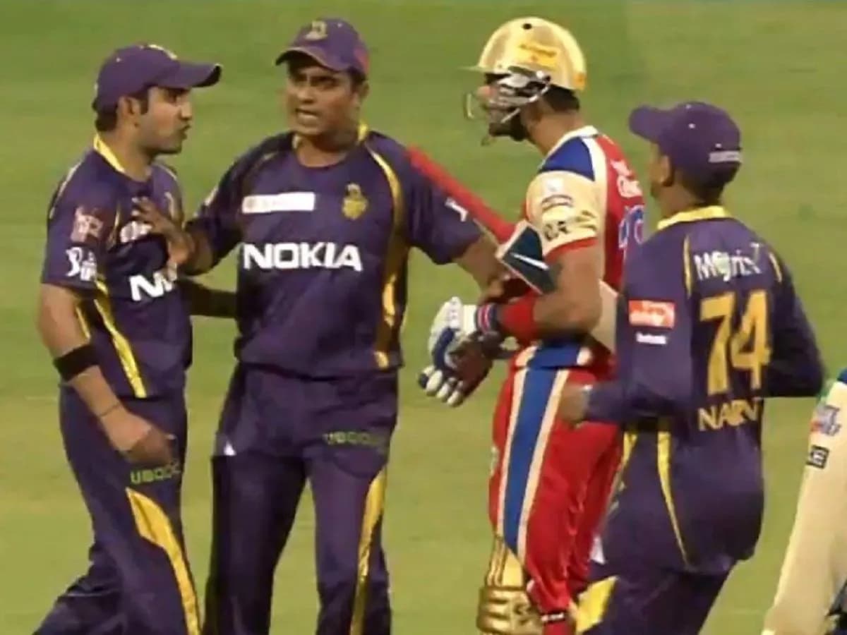विराट कोहली-गौतम गंभीर की IPL 2013 भिड़ंत पर बोले अंपायर अनिल चौधरी, कहा- 'खिलाड़ियों में आक्रामकता जरूरी है' विराट कोहली-गौतम गंभीर की IPL 2013 भिड़ंत पर बोले अंपायर अनिल चौधरी, कहा- 'खिलाड़ियों में आक्रामकता जरूरी है'