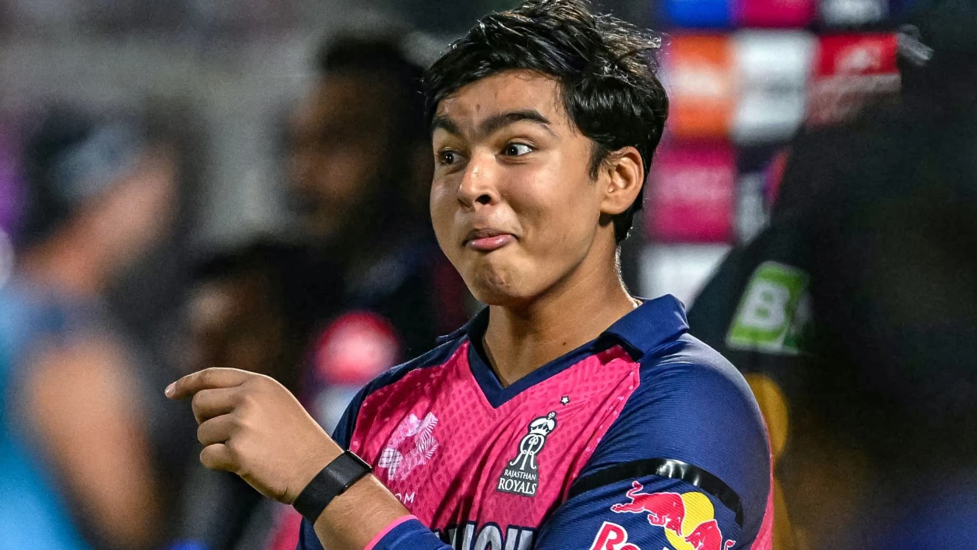 Vaibhav Suryavanshi ने शुरू की Duleep Trophy की तैयारी, Red-Ball क्रिकेट पर फोकस; 15 साल की उम्र में बड़ी जिम्मेदारी Vaibhav Suryavanshi ने शुरू की Duleep Trophy की तैयारी, Red-Ball क्रिकेट पर फोकस; 15 साल की उम्र में बड़ी जिम्मेदारी