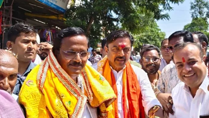 Susner Nagar Parishad By Election Result: BJP के प्रदीप सोनी की जीत, कांग्रेस प्रत्याशी को 960 वोटों से हराया Susner Nagar Parishad By Election Result: BJP के प्रदीप सोनी की जीत, कांग्रेस प्रत्याशी को 960 वोटों से हराया