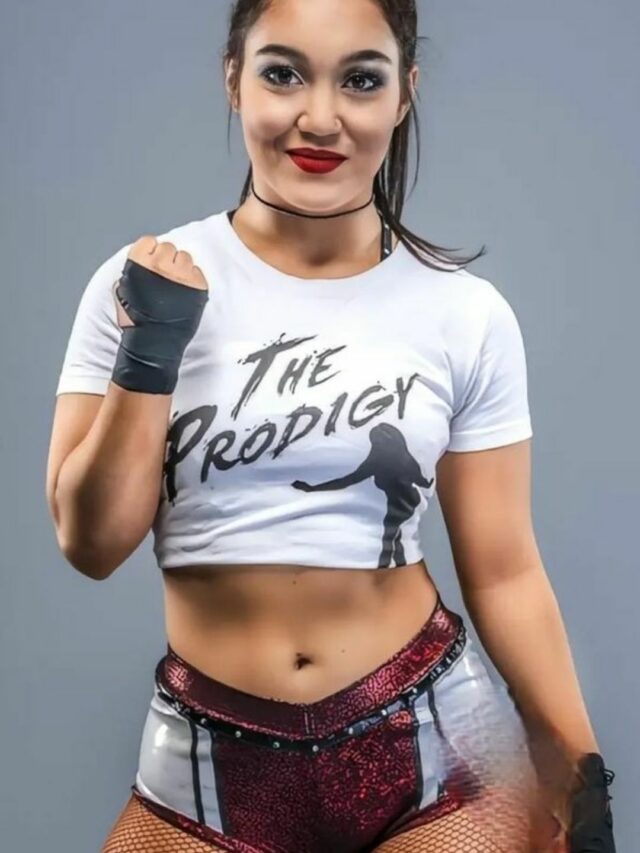 WWE NXT में हार के बाद मैंडी रोज के युग का अंत!!
