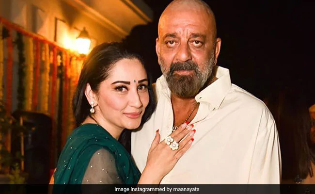 Sanjay wife Maanayata dutt