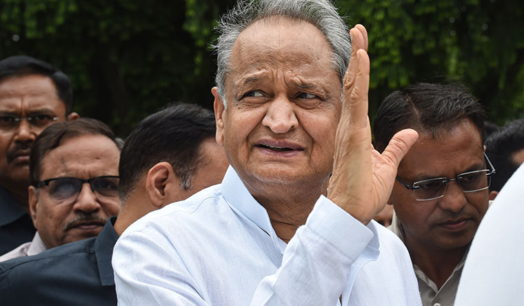 cm gehlot