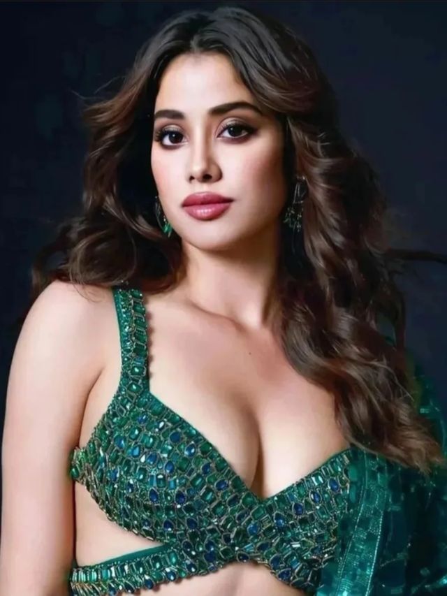 Happy Birthday Janhvi Kapoor : ‘धड़क’ गर्ल का आज 26वां जन्मदिन।