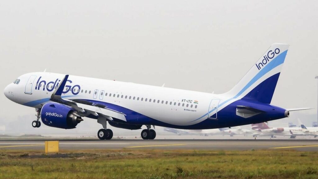 indigo flight, emergency landing