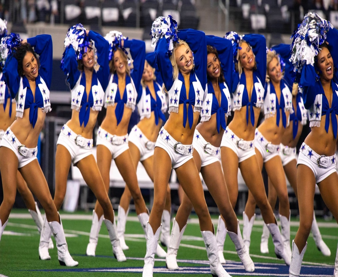 About Cheerleader
