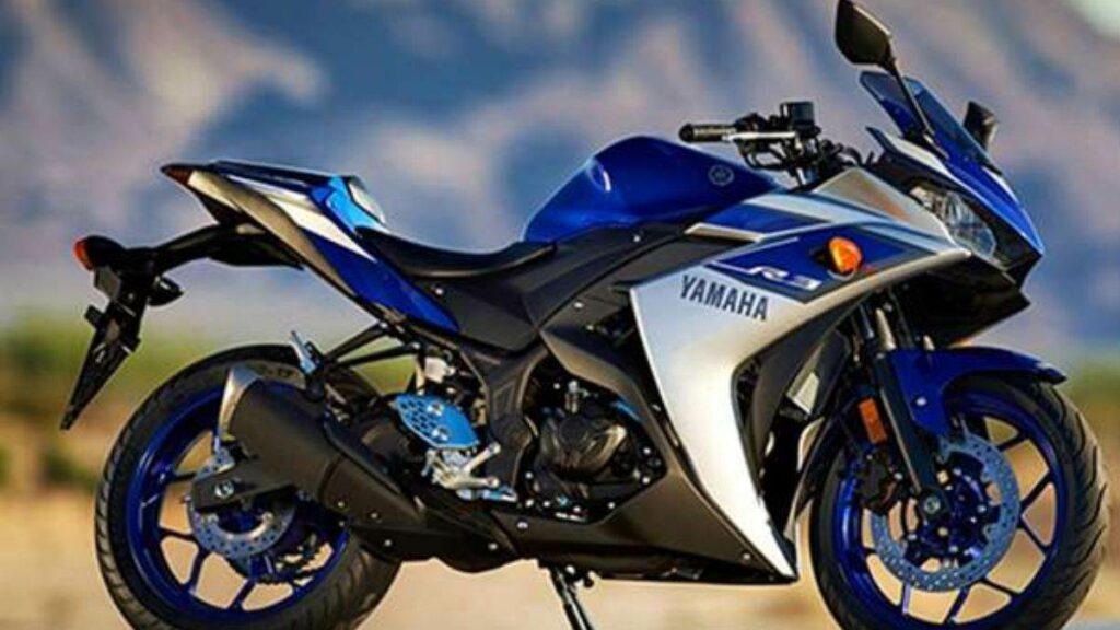 Yamaha R3 & MT03