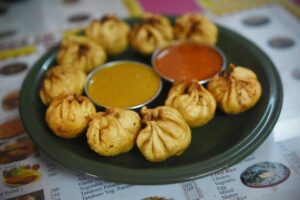 business momos