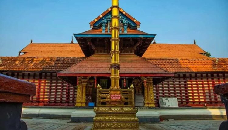 Krishna Janmashtami 2023 बेहद रहस्यमयी है यह मंदिर, भूख से दुबली हो जाती है भगवान कृष्ण की मूर्ति