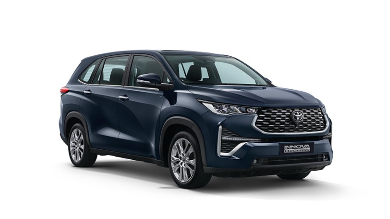 Toyota Innova Hycross Exclusive Edition