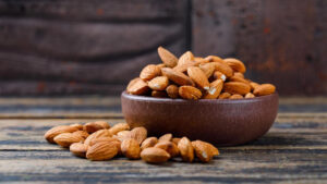 benefits of eating almonds