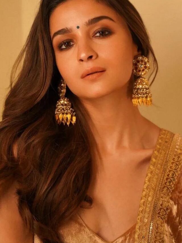 Bollywood Celebrities Who Got Pregnant Before Marriage