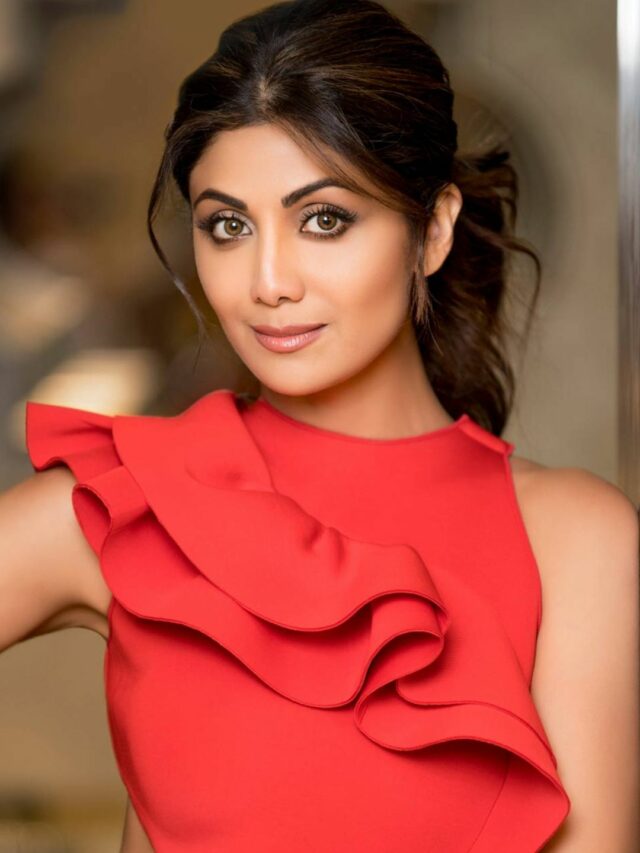 Shilpa Shetty Re-performs Iconic Dance from Netflix's 'Wednesday