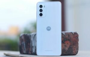 Motorola G82 Photo's