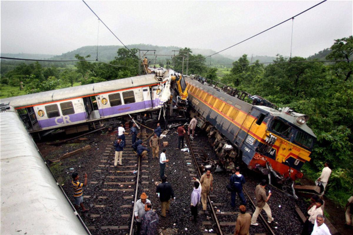 Mumbai Local Train Accident