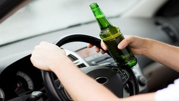 शराब पी कर वाहन चालने वालों का आजीवन रद्द होगा लायसेंस