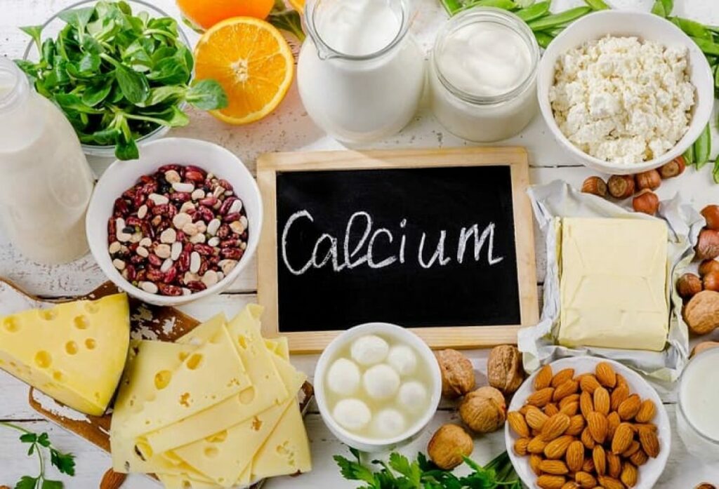 आपके शरीर में भरपूर मात्रा में Calcium होता है।