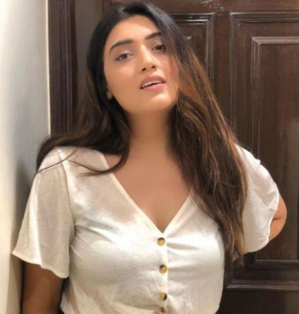 "ये है मोहब्बतें" की एक्ट्रेस Shireen Mirza हुई सेट पर बेहोश, कराया गया अस्पताल में भर्ती 