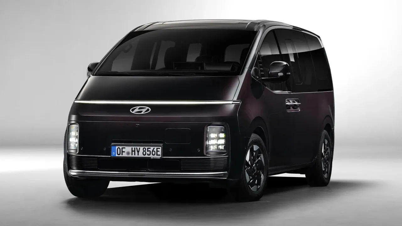 Hyundai Staria EV MPV 2026 ग्लोबल लांच
