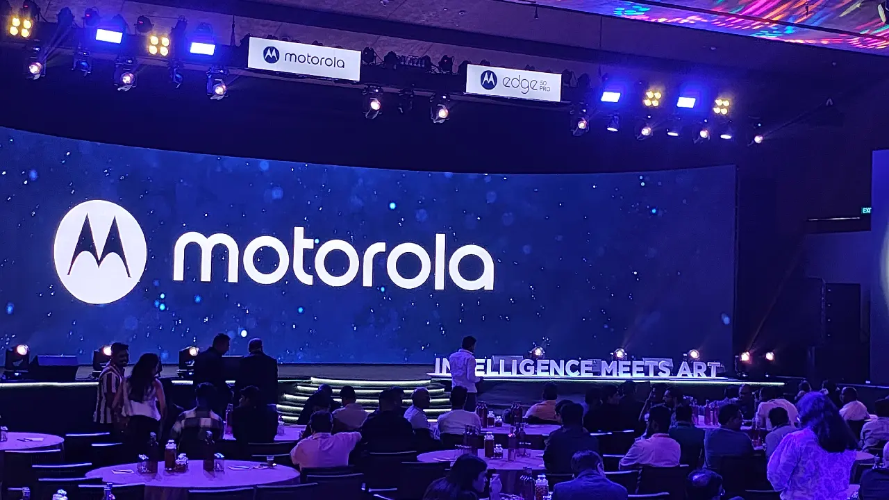Motorola Event India: 23 जनवरी को लॉन्च होगी नई Moto Watch और Signature फ्लैगशिप