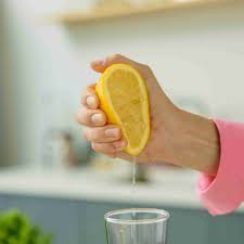 नींबू और शहद के साथ