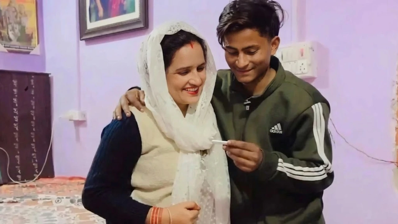 सीमा हैदर फिर बनने वाली हैं माँ सचिन मीना के साथ छठे बच्चे की चर्चा तेज 1 सीमा हैदर फिर बनने वाली हैं माँ_ सचिन मीना के साथ छठे बच्चे की चर्चा तेज