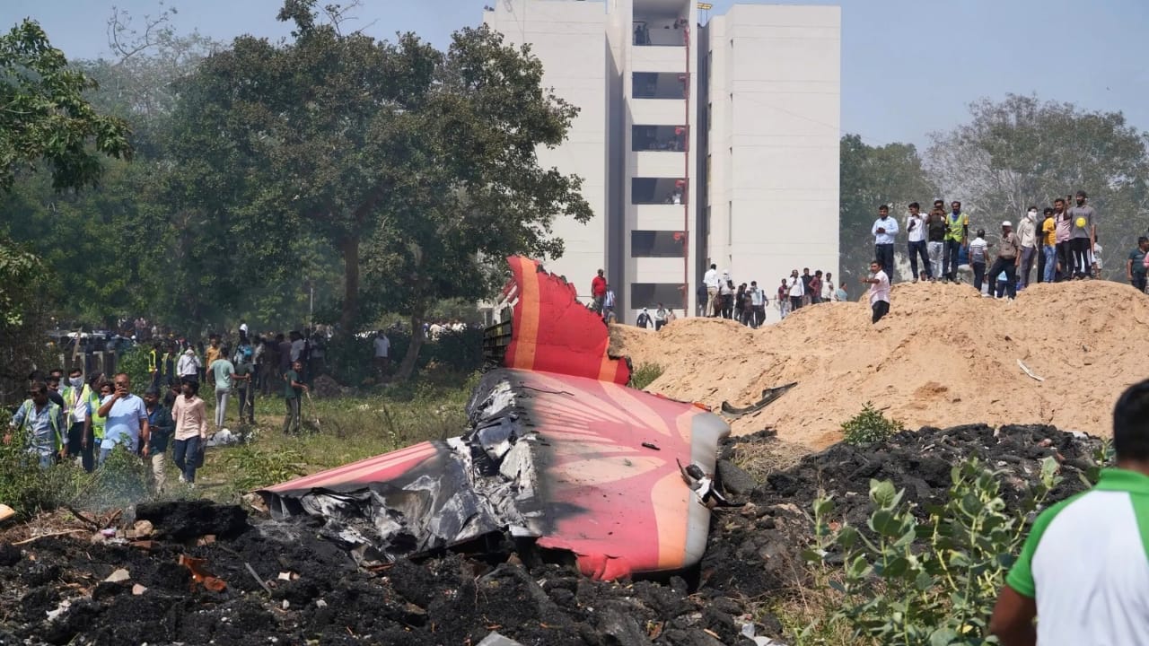 एयर इंडिया अहमदाबाद प्लेन क्रैश 2025