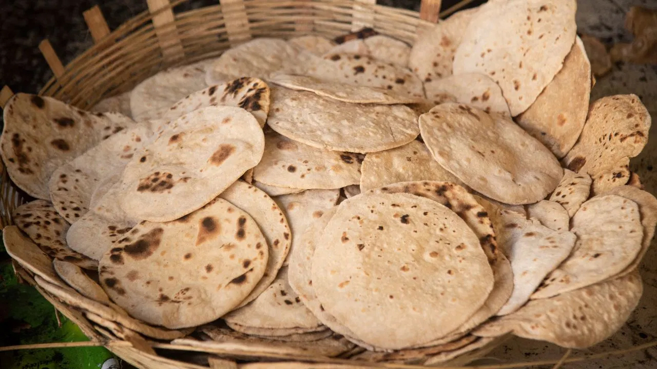 benefits of eating stale bread