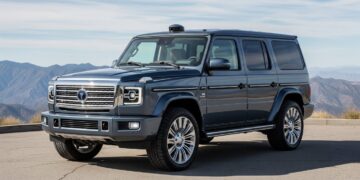 new luxury suv 1226 KM Range Hybrid SUV